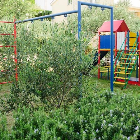 Room In Bb - Delightfull Room For 2 Промайна Екстериор снимка