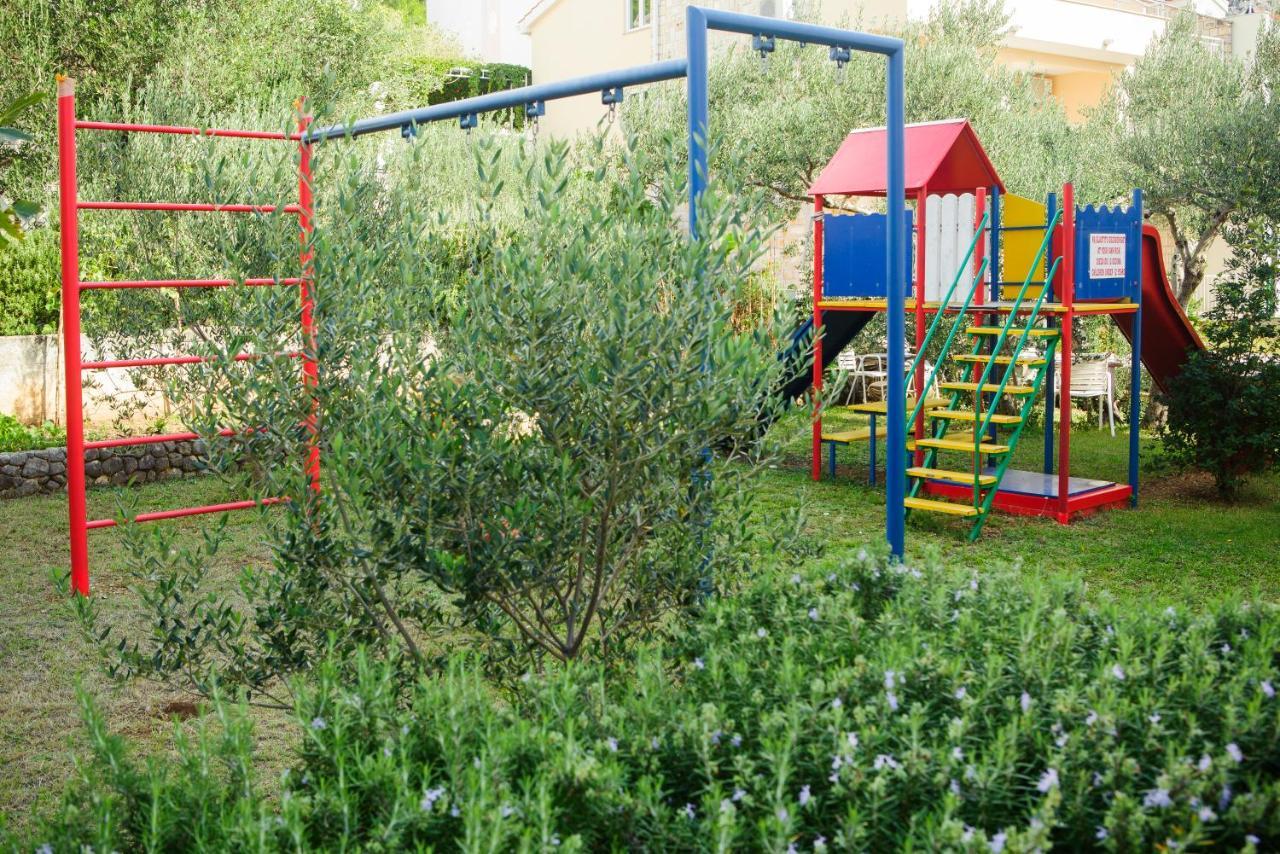 Room In Bb - Delightfull Room For 2 Промайна Екстериор снимка